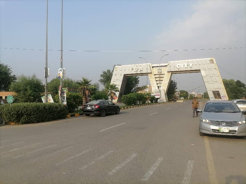 A Well Designed Residential Plot Is Up For sale In An Ideal Location In Faisalabad 4