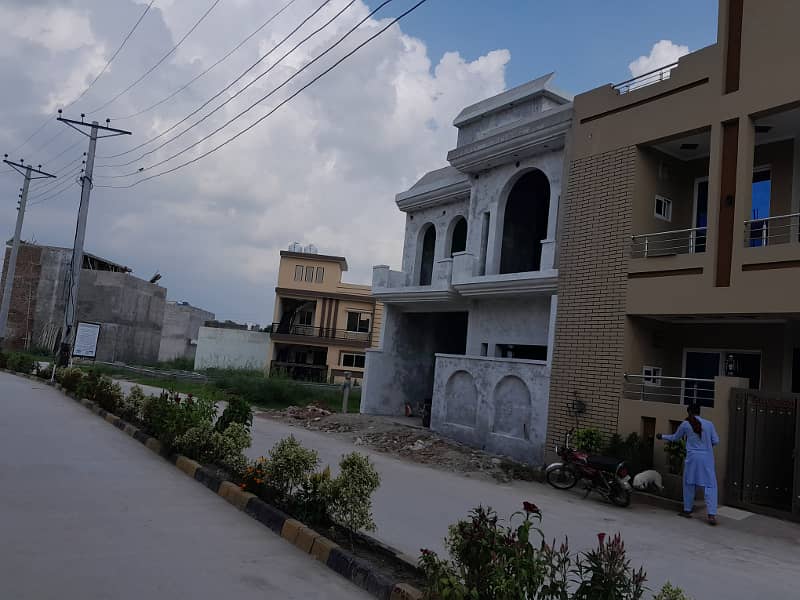 House For Sale on very ideal location opp Askari 14 Main gate 5