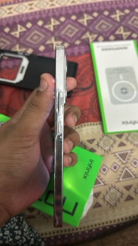 infinx note 40 for sale 3