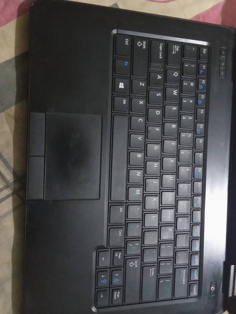 Dell Laptop Latitude 5440 1