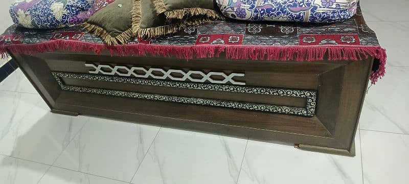 Solid sheesham ka Double bed 2 side tables 1 dressing 2