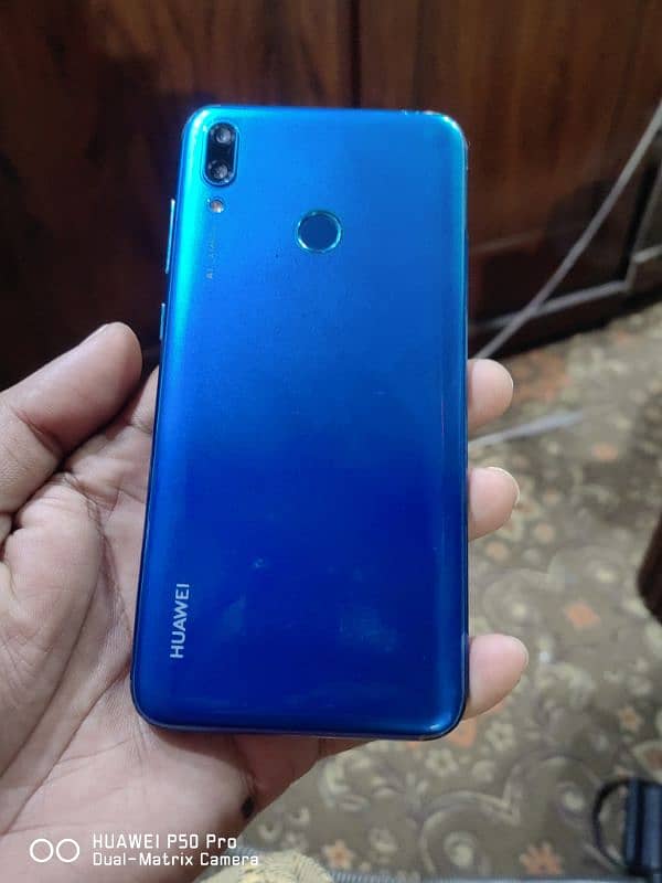 Huawei Y7 Prime 2019 9/10 Condition me ha mobile me koe issues nai ha 6