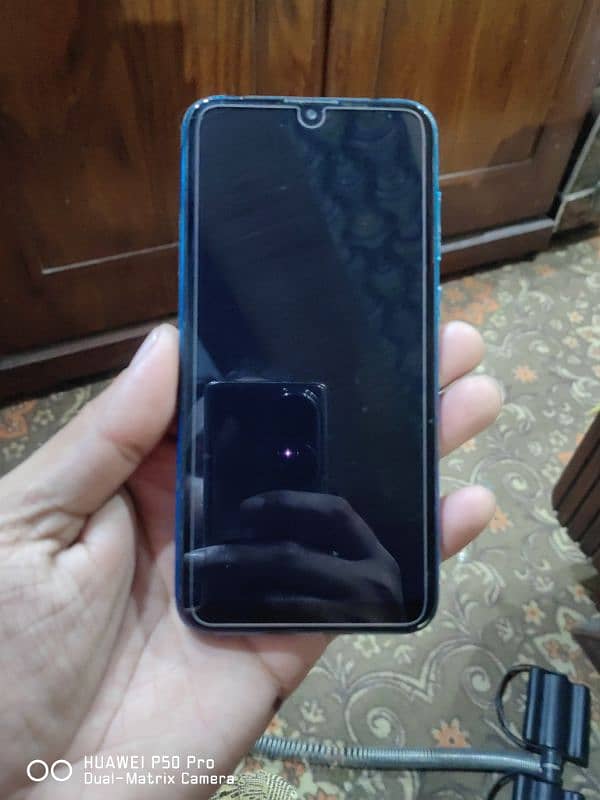 Huawei Y7 Prime 2019 9/10 Condition me ha mobile me koe issues nai ha 11