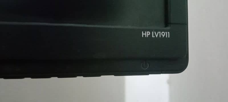 HP Computer For sale with Samsung LCD. 6