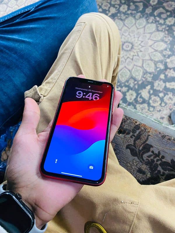 iphone 11 64 gb Non pta with box 5