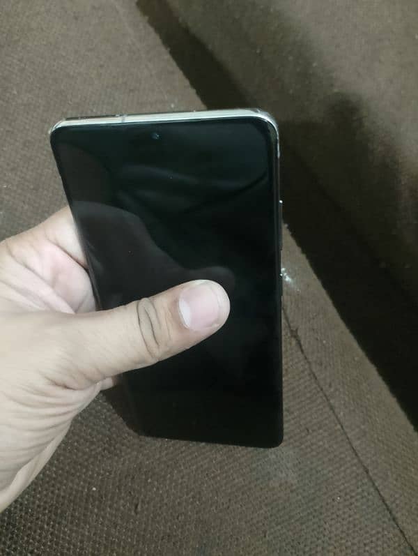 Samsung s20 plus 1