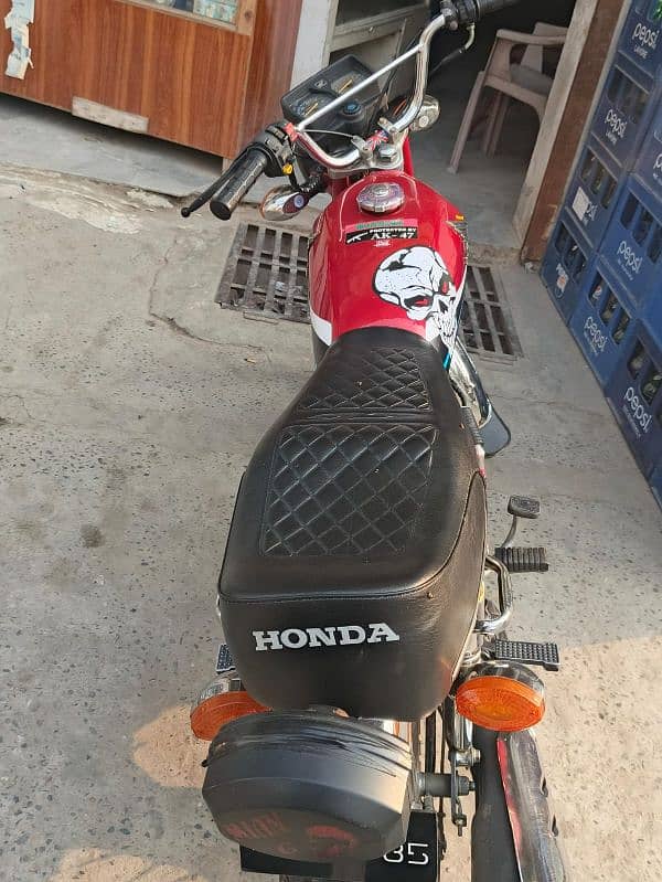 Honda 125 6