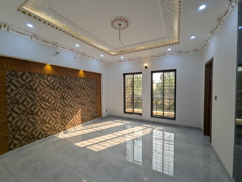 10 Marla brand new luxury Spanish style double storey available for sale in wapdatown Lahore 2