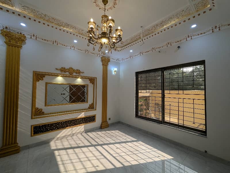 10 Marla brand new luxury Spanish style double storey available for sale in wapdatown Lahore 16