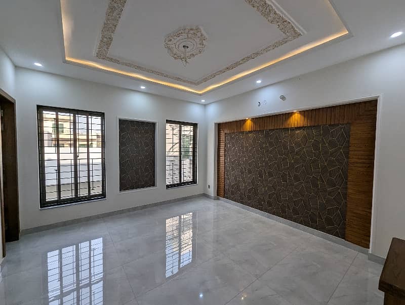 10 Marla brand new luxury Spanish style double storey available for sale in wapdatown Lahore 43