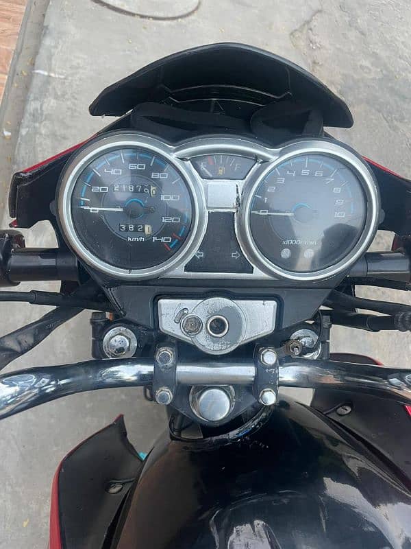 honda CB 150 neat & clean 03004754911 7