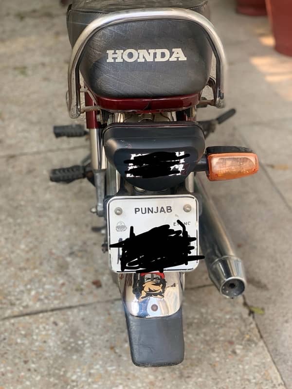 Honda cd 70 2022 model all ok  WhatsApp number 03252555759 call 1