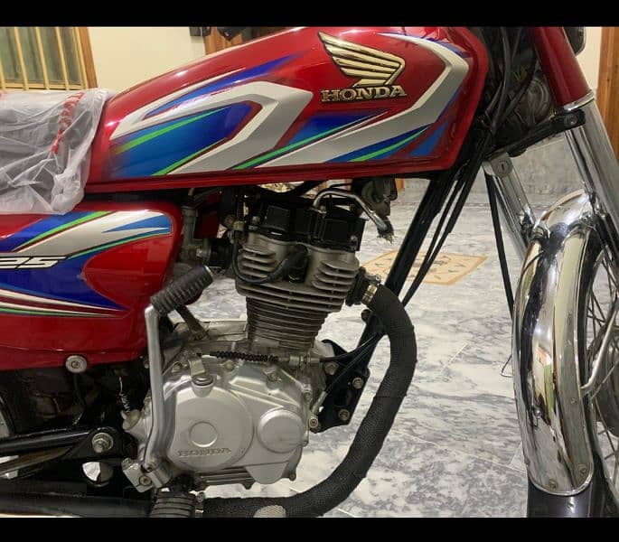 Honda 125. . 2022 modal. . Islamabad number. . 10/9.5 condition. . 9