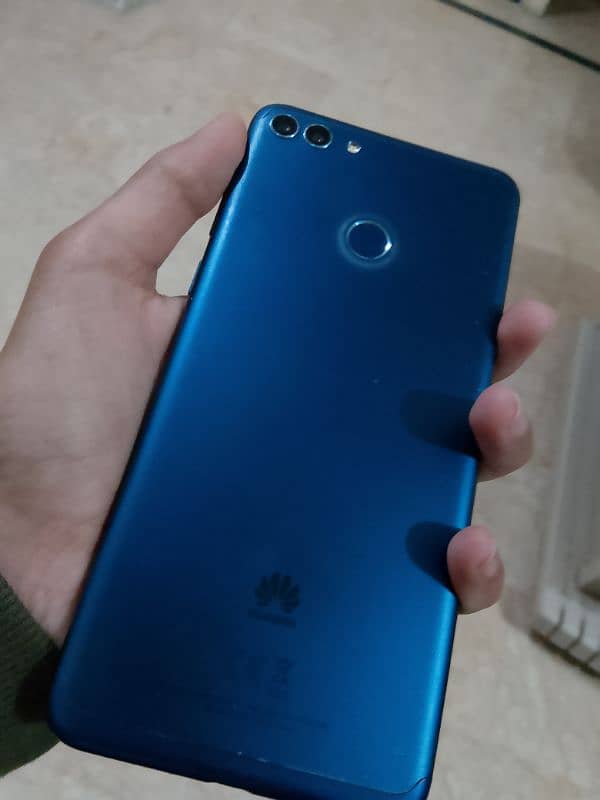 Huawei Y9 2018 0