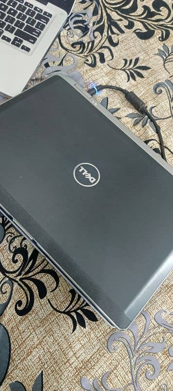 Dell Latitude E6420 2