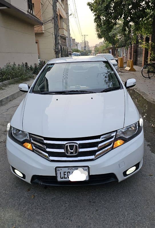 Honda City  2015/2016 Not a single rupee work required Well maintained 18