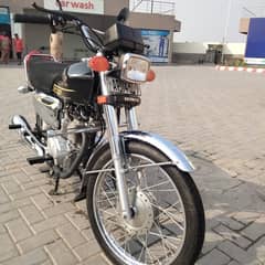 Honda CG 125 special edition self start 5 gears 2023 registration