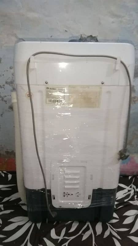 Dawlance ki Washing Machine is a very Good Condition mai 9/10 7