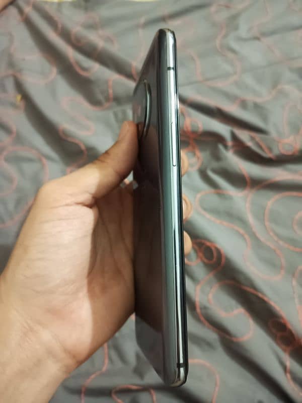 One Plus 7T 8/128 Dual Approved 10/9.5 4