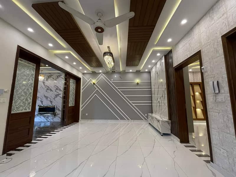 Luxurious Designer 10 Marla Brand New House For Sale In Bahria Town Lahore 6