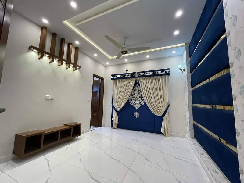 Luxurious Designer 10 Marla Brand New House For Sale In Bahria Town Lahore 14