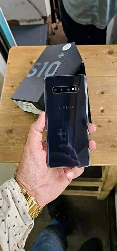 Samsung galaxy s10 plus 8GB ram 128gb03193220609 0