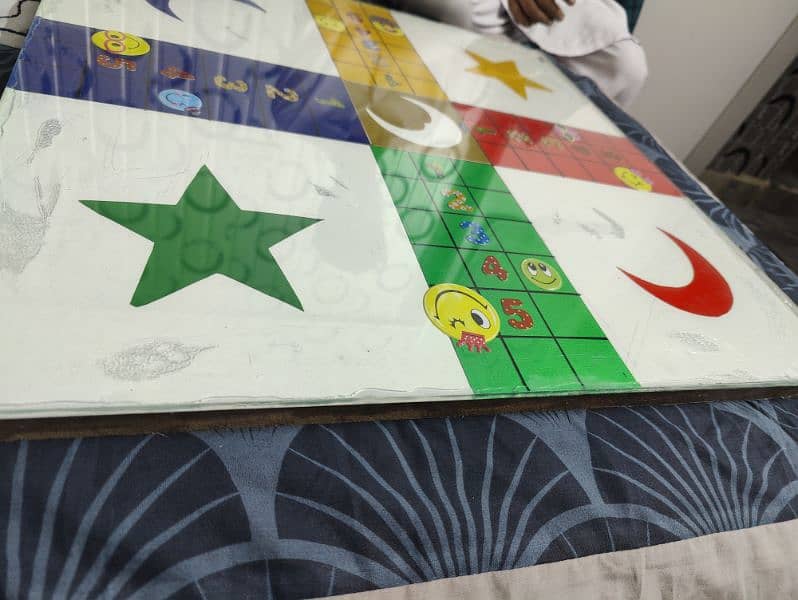 Lasani wooden ludo 1