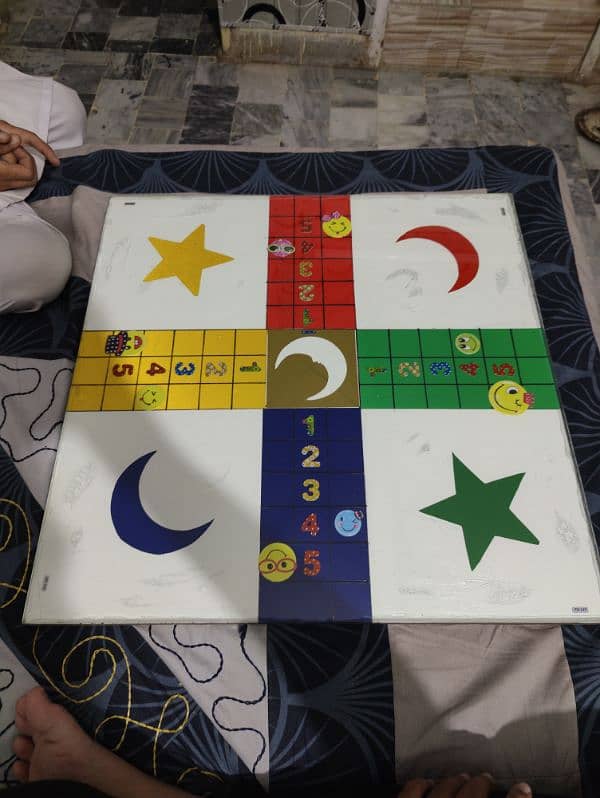 Lasani wooden ludo 3