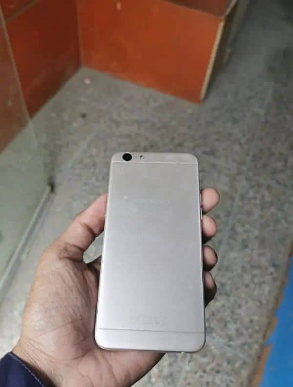 Oppo A57 4/64GB All oky 10/10 condition Contact num 03425139026 2