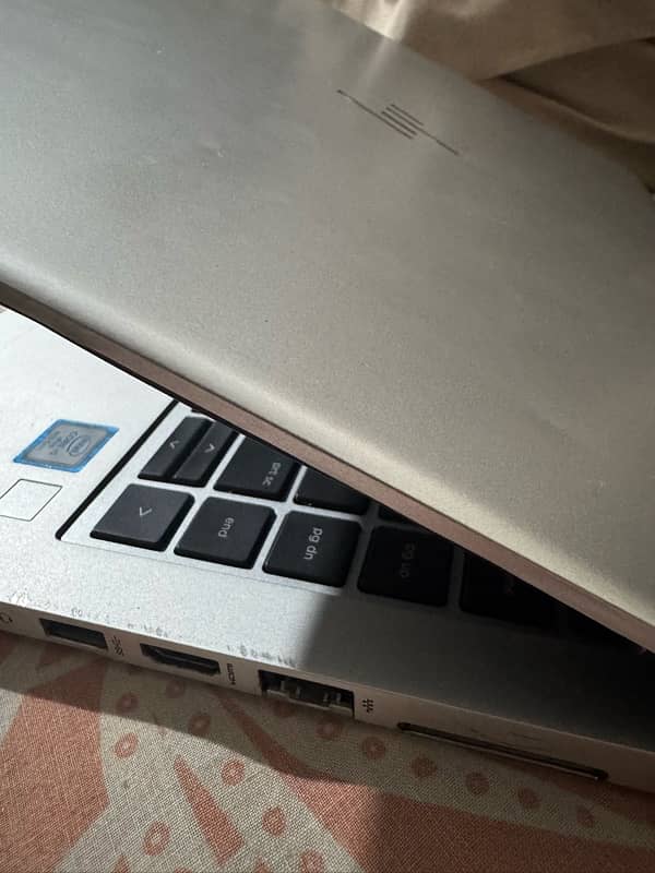 Hp Elitebook Urgent 4sale 3