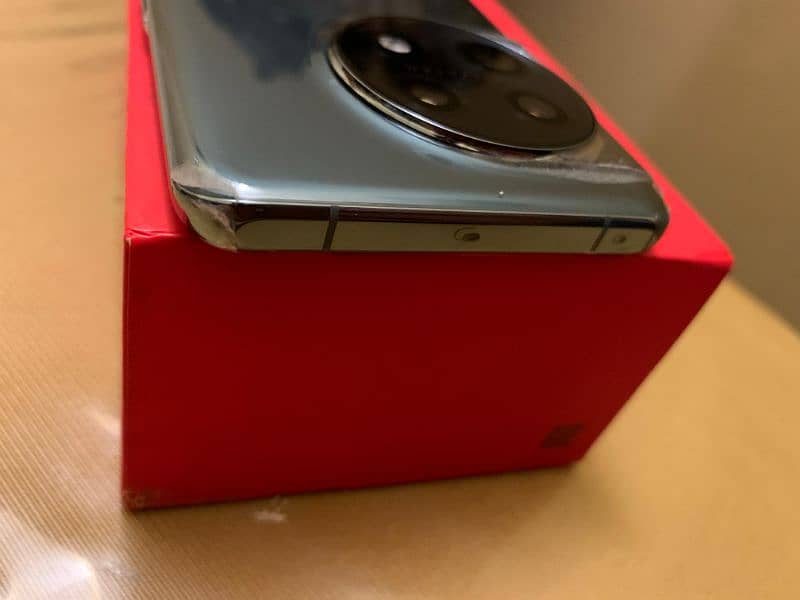 One Plus 11, Complete Box (Just like New) 1