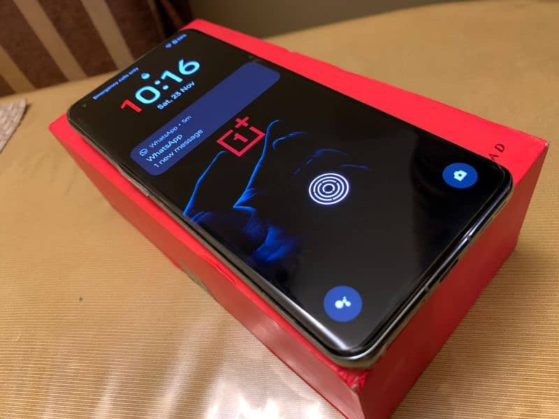 One Plus 11, Complete Box (Just like New) 3