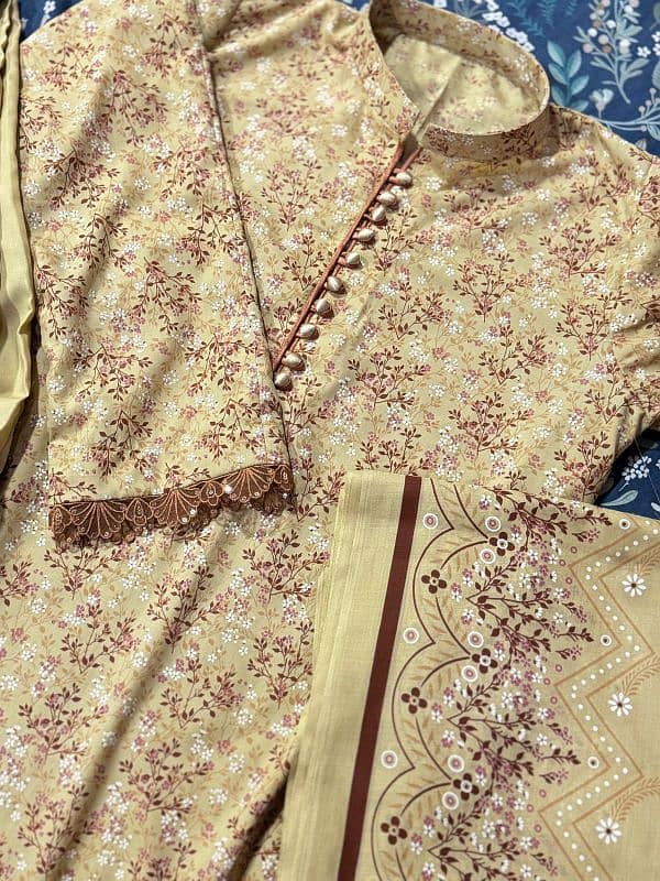 "Brand New Printed Cotton 3-Piece Suit for Sale" 0