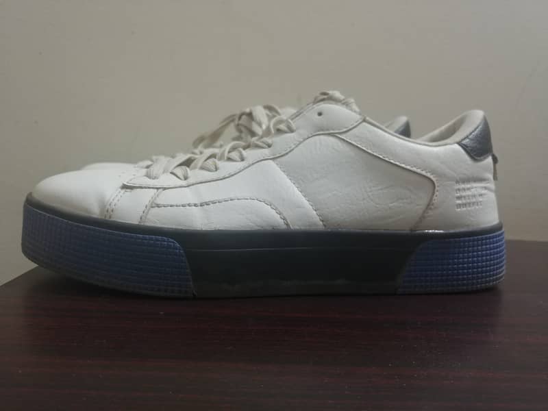 OUTFITTER SNEAKERS  - SIZE 40 2