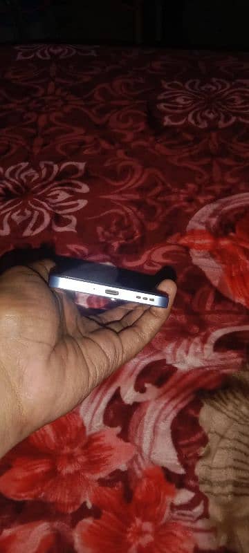 Oppo Reno 11f with box and original charger 5 months warrenty 2