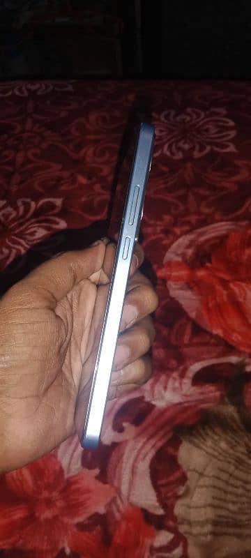 Oppo Reno 11f with box and original charger 5 months warrenty 3