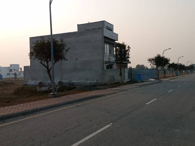 10 Marla Developed Plot in Bahria Orchard Phase 4 Block-G5 3