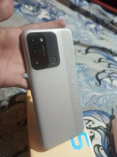 Tecno spark 8c. 3+1/64 gb