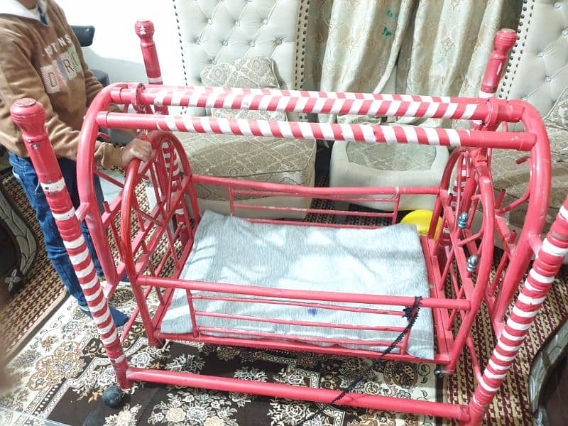 Kids iron cradle, jhola swing 1