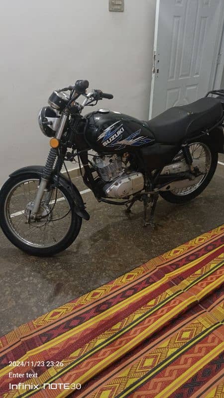 Suzuki GS 150 9