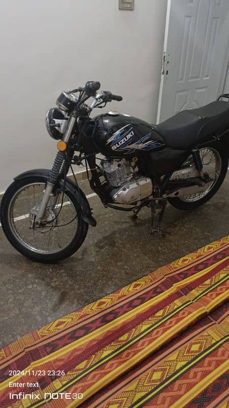 Suzuki GS 150 12