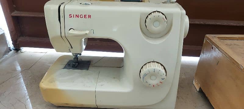 Singer Swing Machine ZZ-8280 2