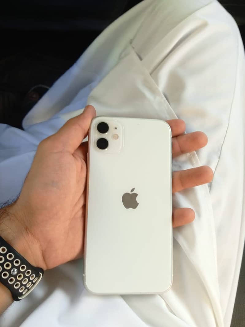 Apple iPhone 11 PTA Approved Dual For Sell 4