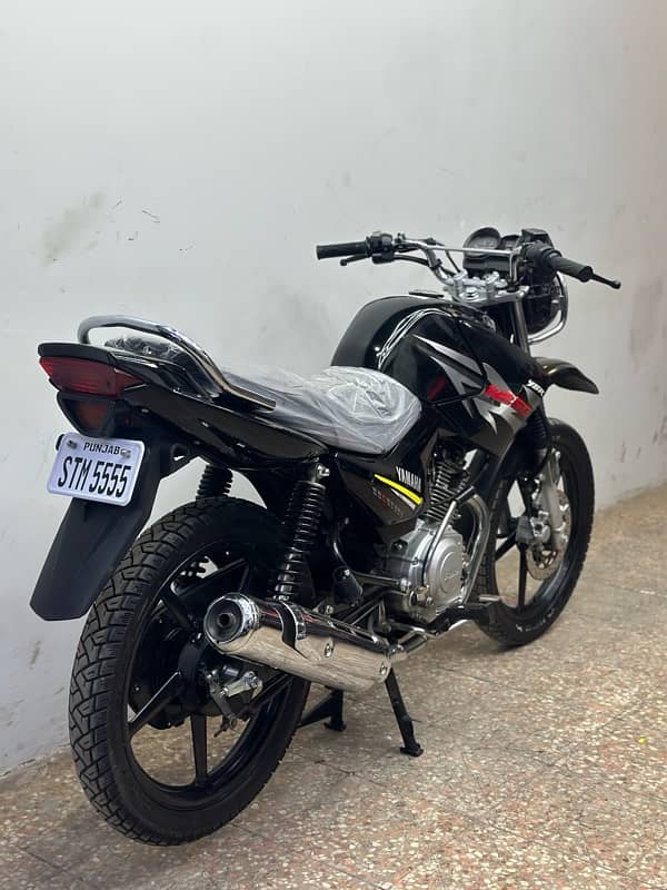 yamaha ybr125g 2018 ( japniess model ) 3