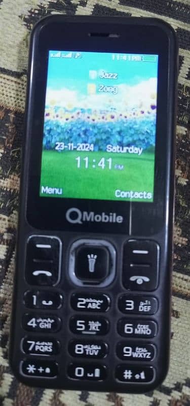 Qmobile E400 Pro Plus 0