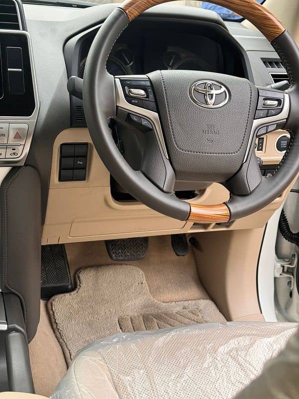 Toyota Prado 2019 5