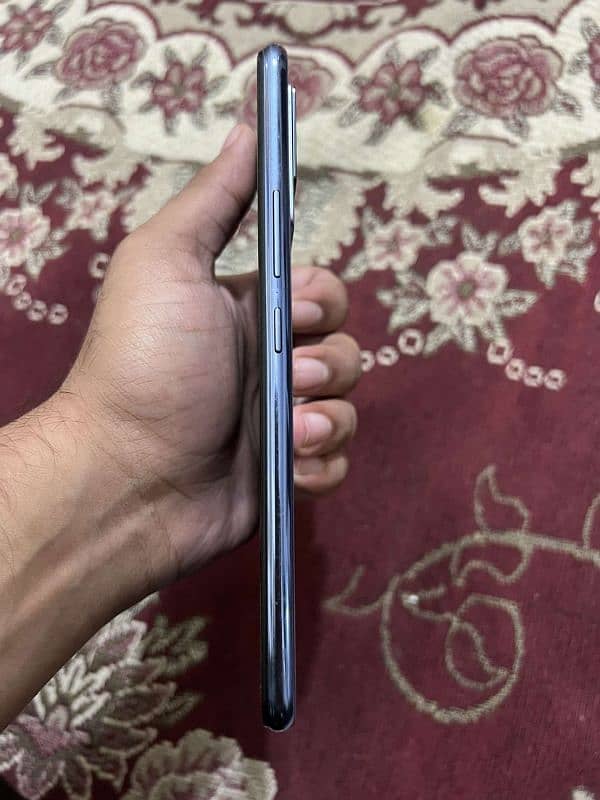 vivo v21e  8/128gb pta approved 4