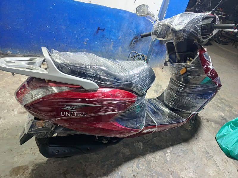 united 100cc full automatic scooty 5