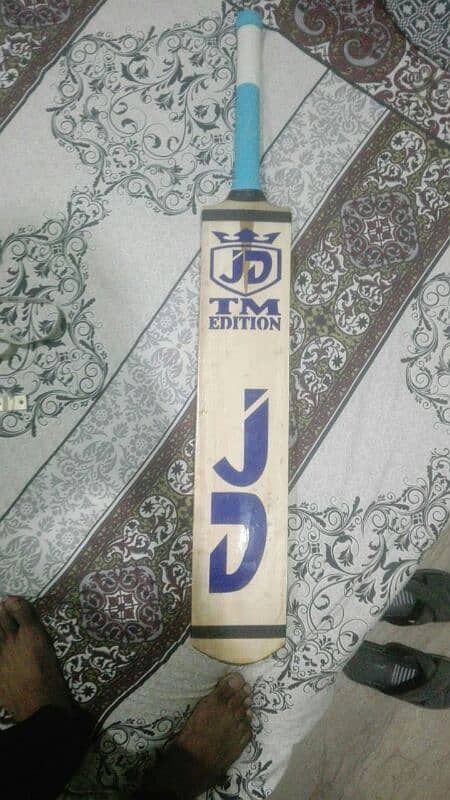 Cricket bat for tape ball (rawlakot wood) 3