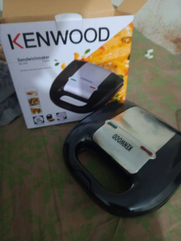 KENWOOD Sandwich Maker. . . 2